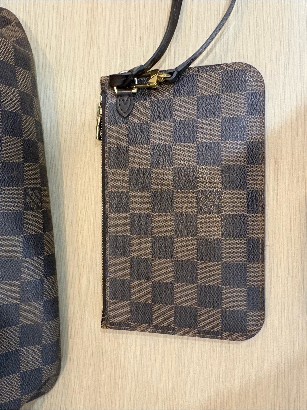 Authentic Louis Vuitton Neverfull MM with PM pouch - Picture 10 of 16